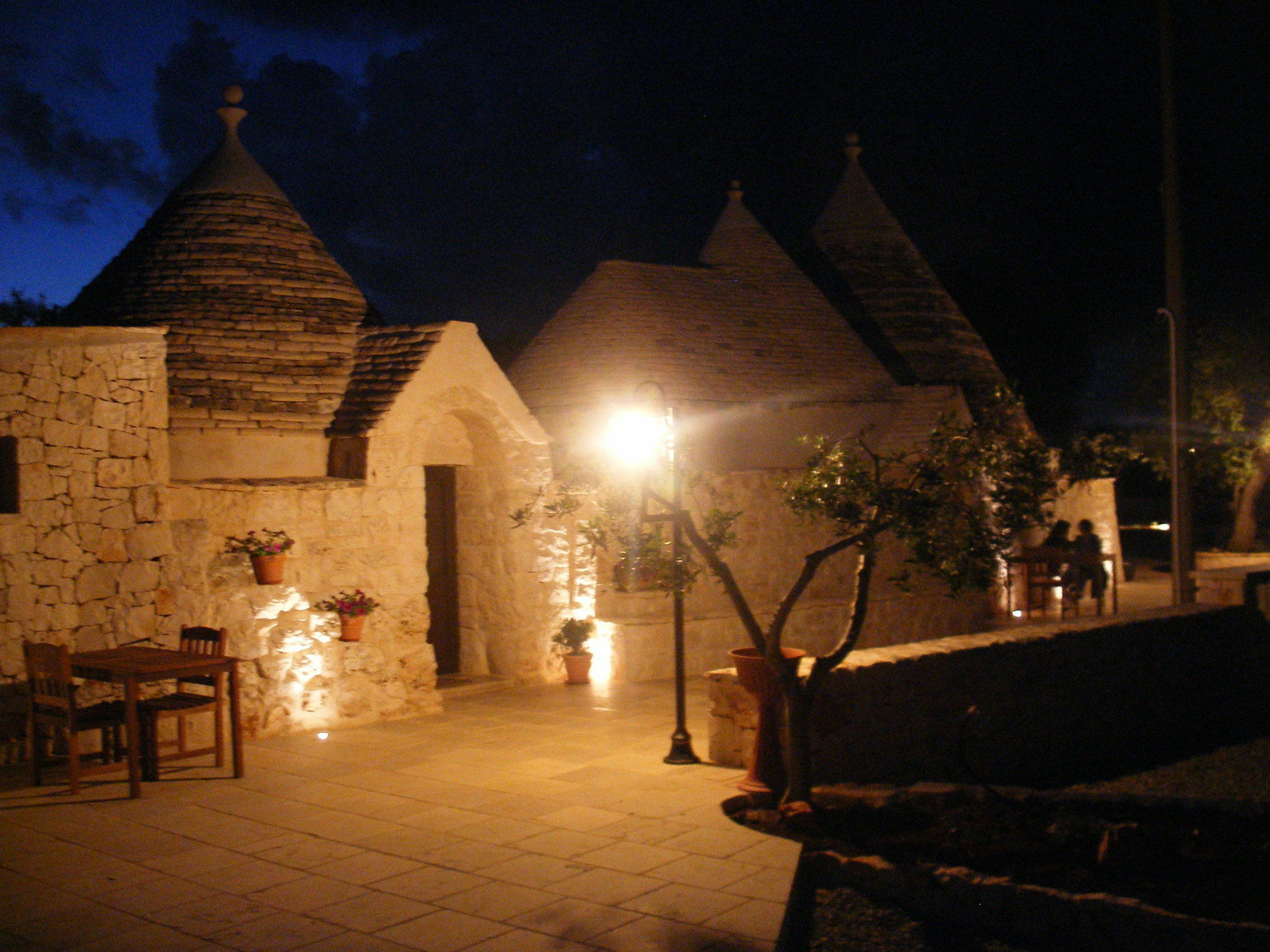 Trulli Resort Monte Pasubio Trulli Bbalberobellocom מראה חיצוני תמונה